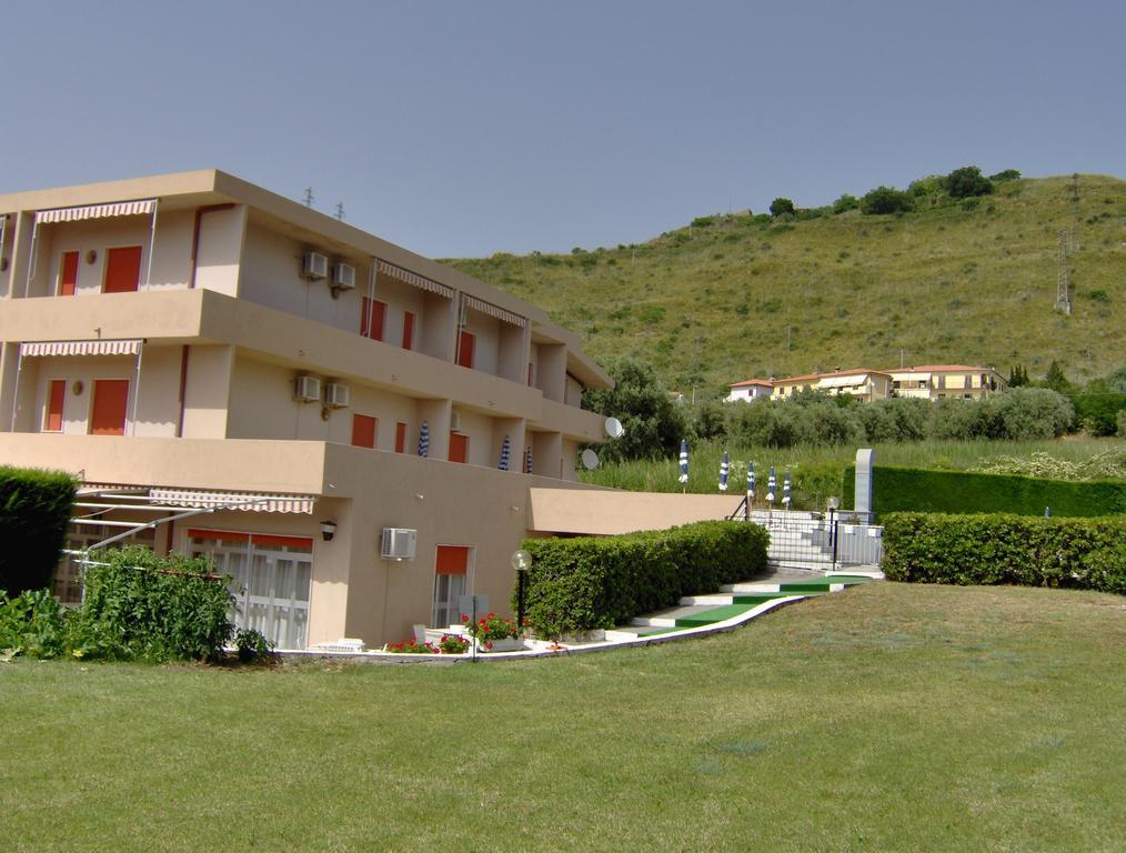 Hotel Svizzero Sangineto Exteriér fotografie